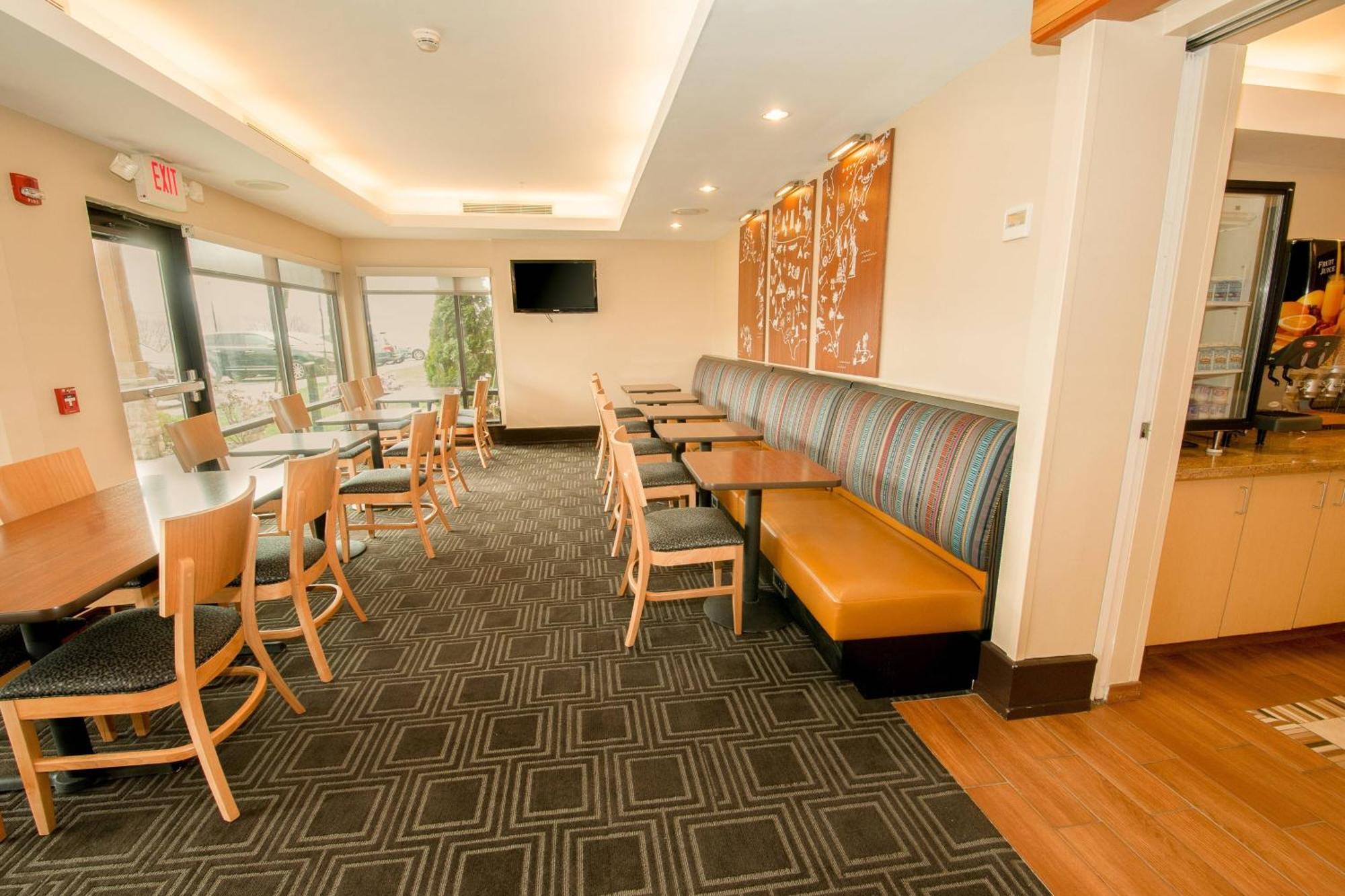 Towneplace Suites By Marriott Scranton Wilkes-Barre Moosic Eksteriør billede